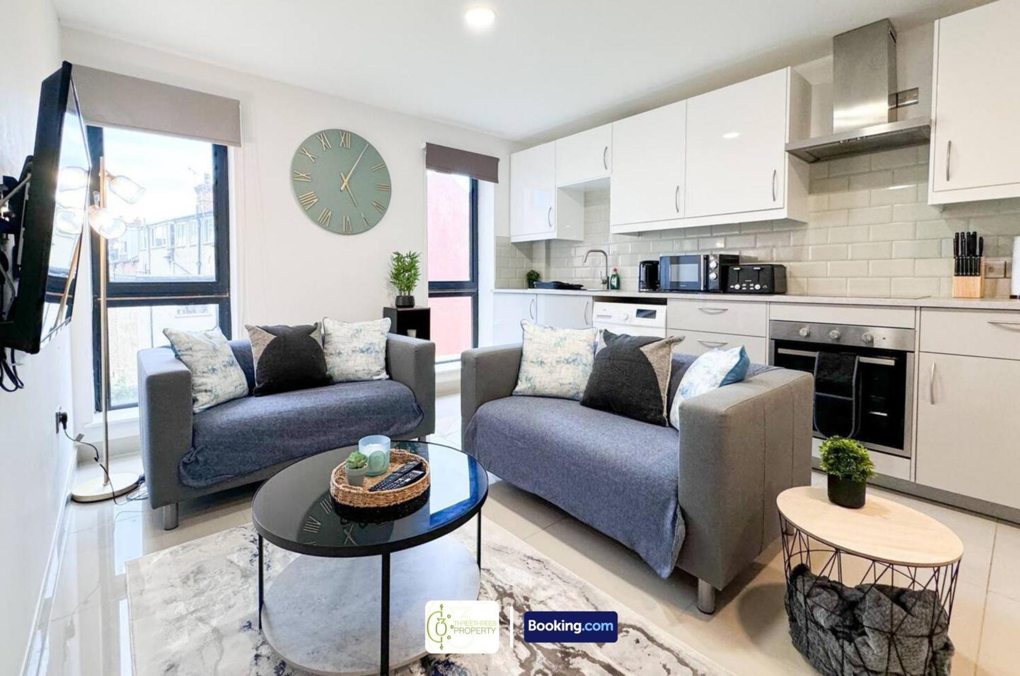 3 Bedroom Apt By Threethreethreesproperty Short Lets & Serviced Accommodation Leeds With Wi-Fi & Parking 外观 照片