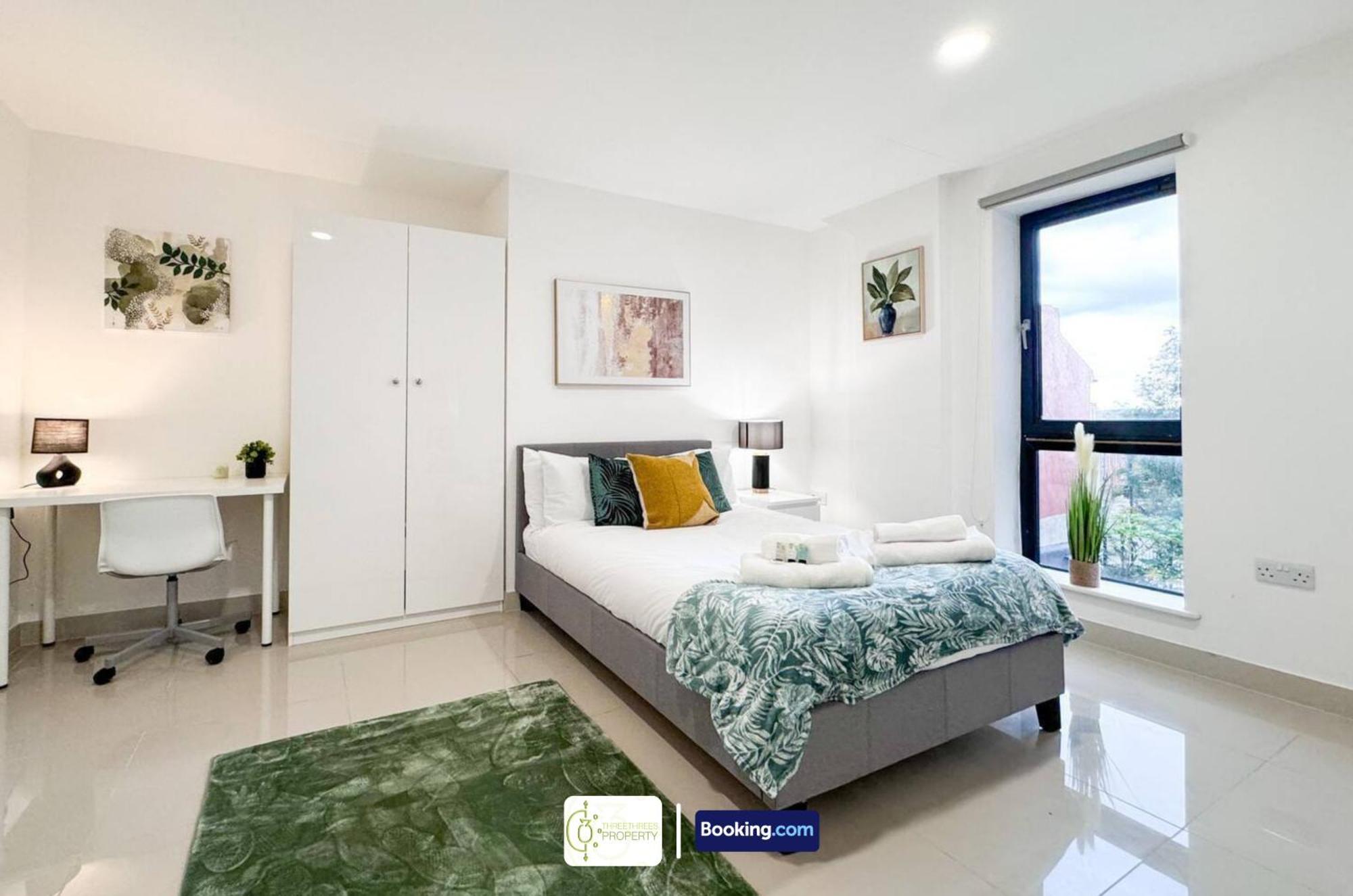 3 Bedroom Apt By Threethreethreesproperty Short Lets & Serviced Accommodation Leeds With Wi-Fi & Parking 外观 照片