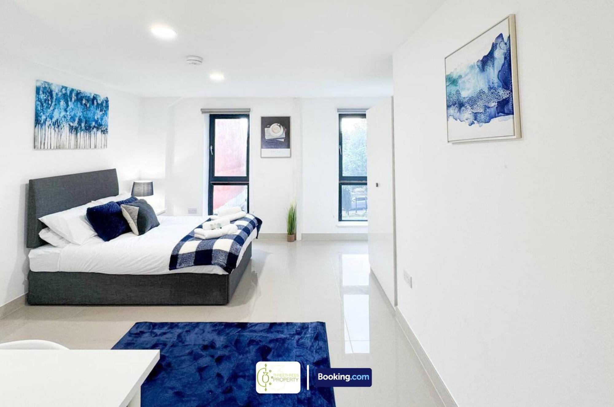3 Bedroom Apt By Threethreethreesproperty Short Lets & Serviced Accommodation Leeds With Wi-Fi & Parking 外观 照片